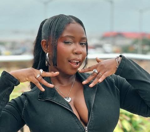 Song Lyrics & Chords Elestee – Hypnotic